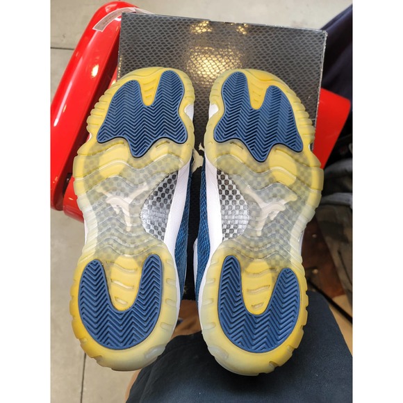jordan 11 low blue snake size 12 - Picture 3 of 10